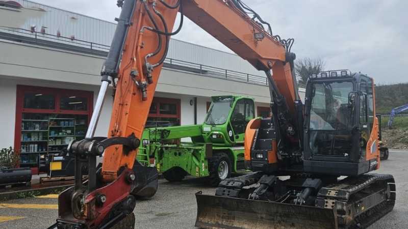 OmecoHub - DOOSAN DX140LCR-5